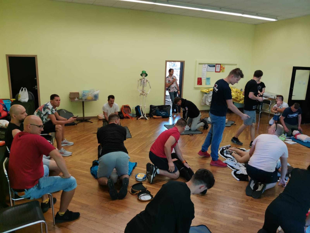 Ukończyli kurs i zdali egzamin