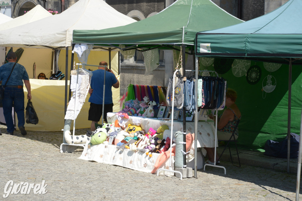 Rynek. Barbórka w środku lata. Jarmark rękodzieła