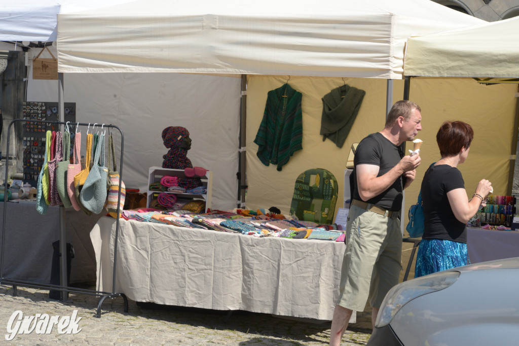 Rynek. Barbórka w środku lata. Jarmark rękodzieła