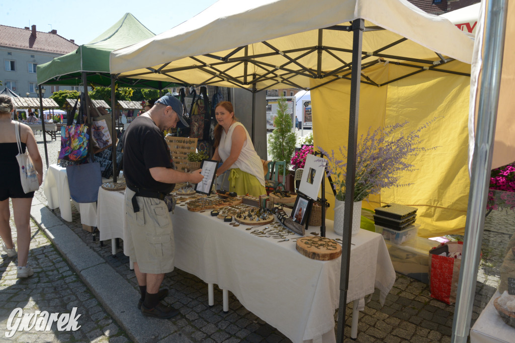 Rynek. Barbórka w środku lata. Jarmark rękodzieła