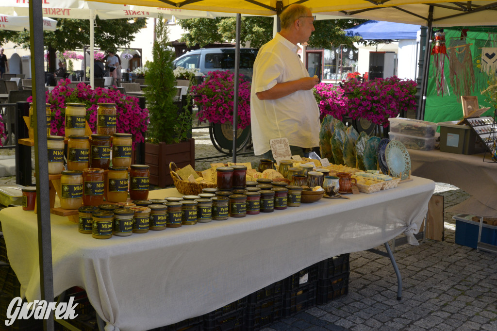 Rynek. Barbórka w środku lata. Jarmark rękodzieła