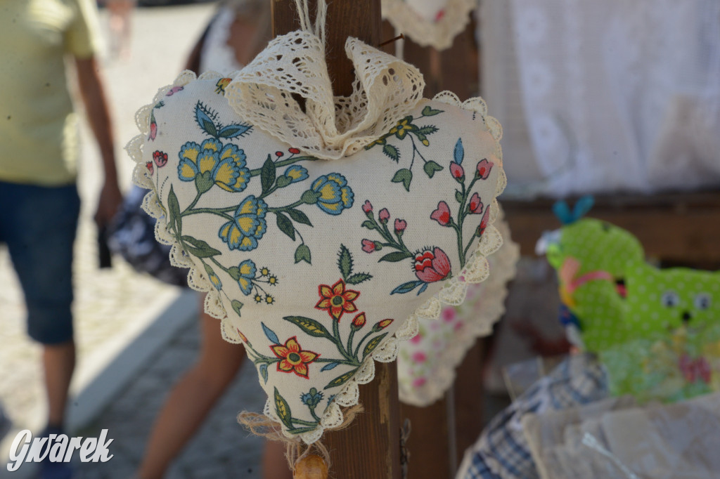 Rynek. Barbórka w środku lata. Jarmark rękodzieła