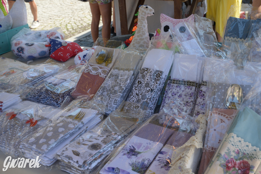 Rynek. Barbórka w środku lata. Jarmark rękodzieła