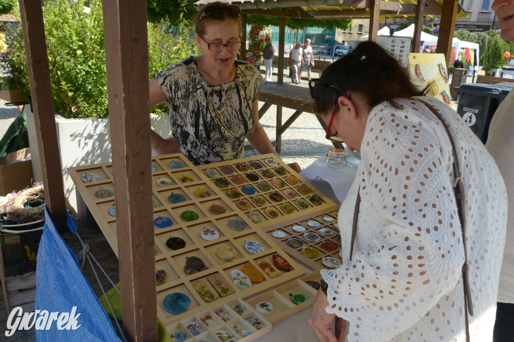 Rynek. Barbórka w środku lata. Jarmark rękodzieła