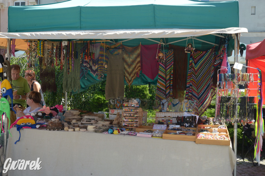 Rynek. Barbórka w środku lata. Jarmark rękodzieła