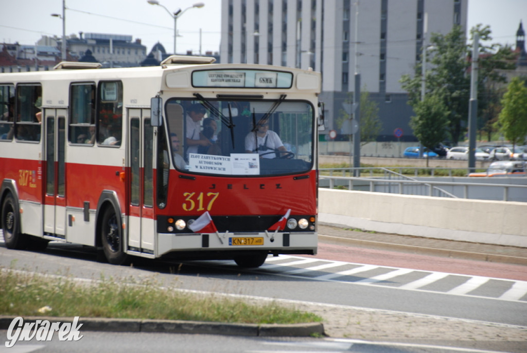Ikarusy wyjechały na ulice Katowic