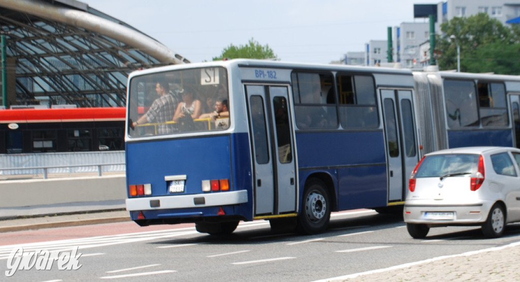 Ikarusy wyjechały na ulice Katowic