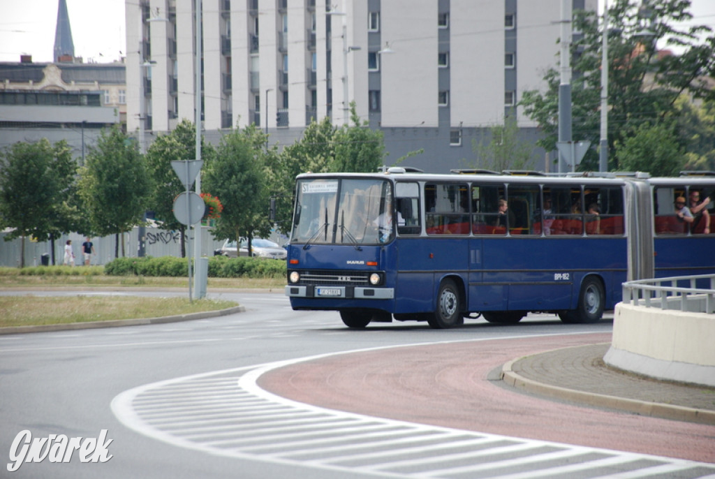 Ikarusy wyjechały na ulice Katowic