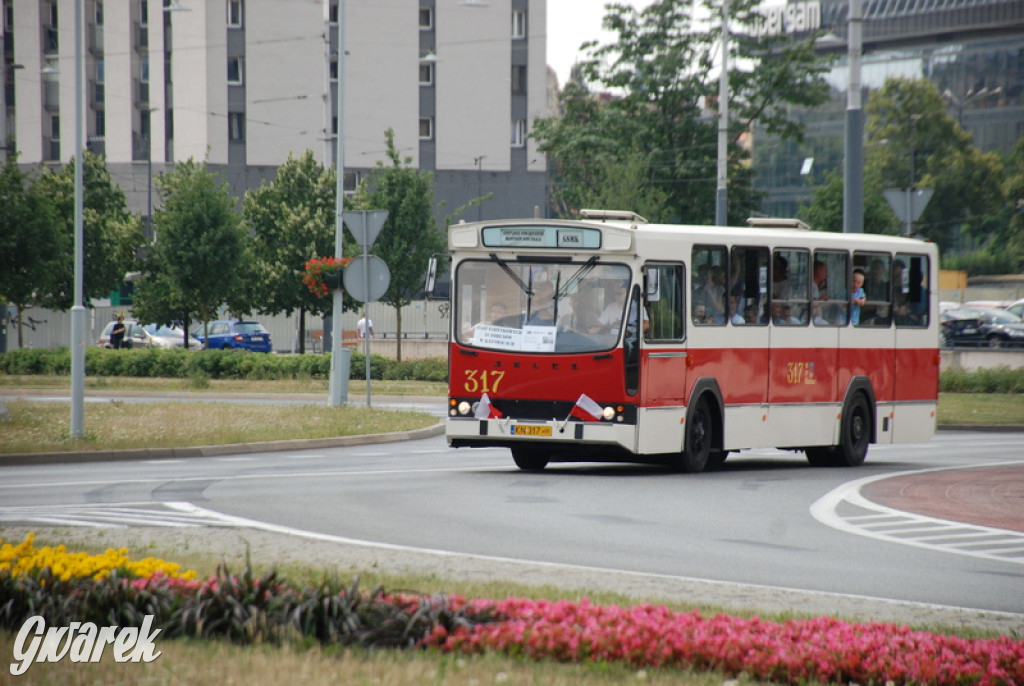 Ikarusy wyjechały na ulice Katowic