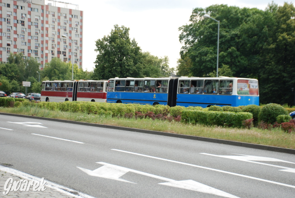 Ikarusy wyjechały na ulice Katowic