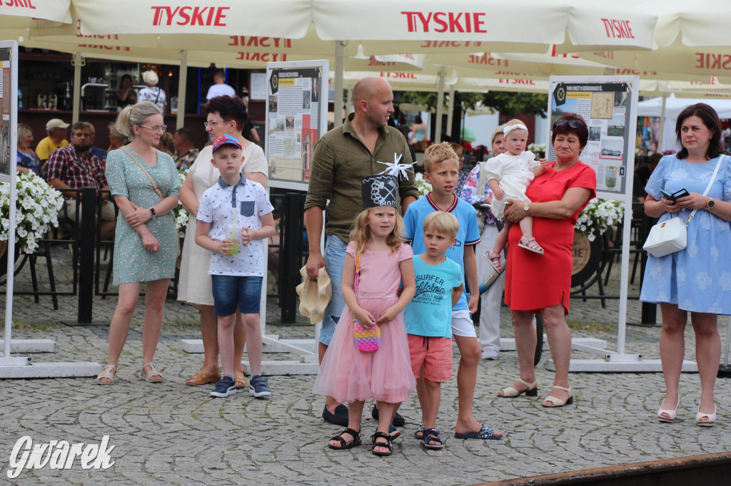 Koncert na 100 pyrlików i orkiestra z Miasteczka