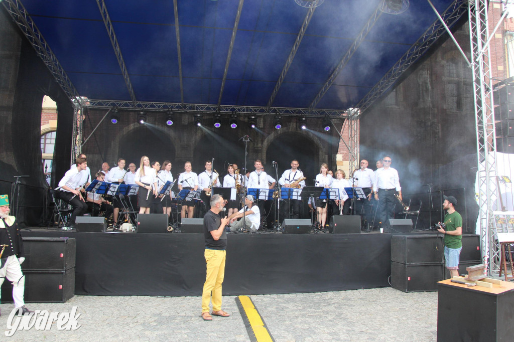 Koncert na 100 pyrlików i orkiestra z Miasteczka