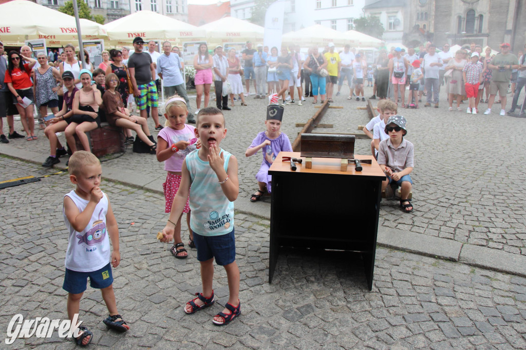 Koncert na 100 pyrlików i orkiestra z Miasteczka