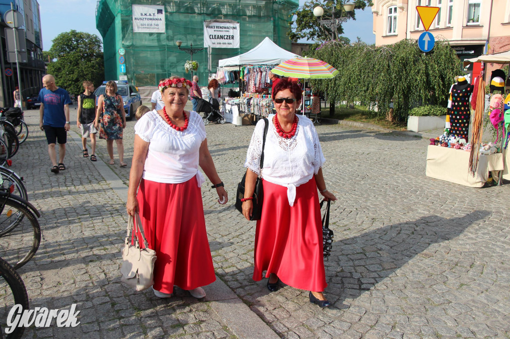 Tarnowskie Góry. Upalna Barbórka na rynku [FOTO]