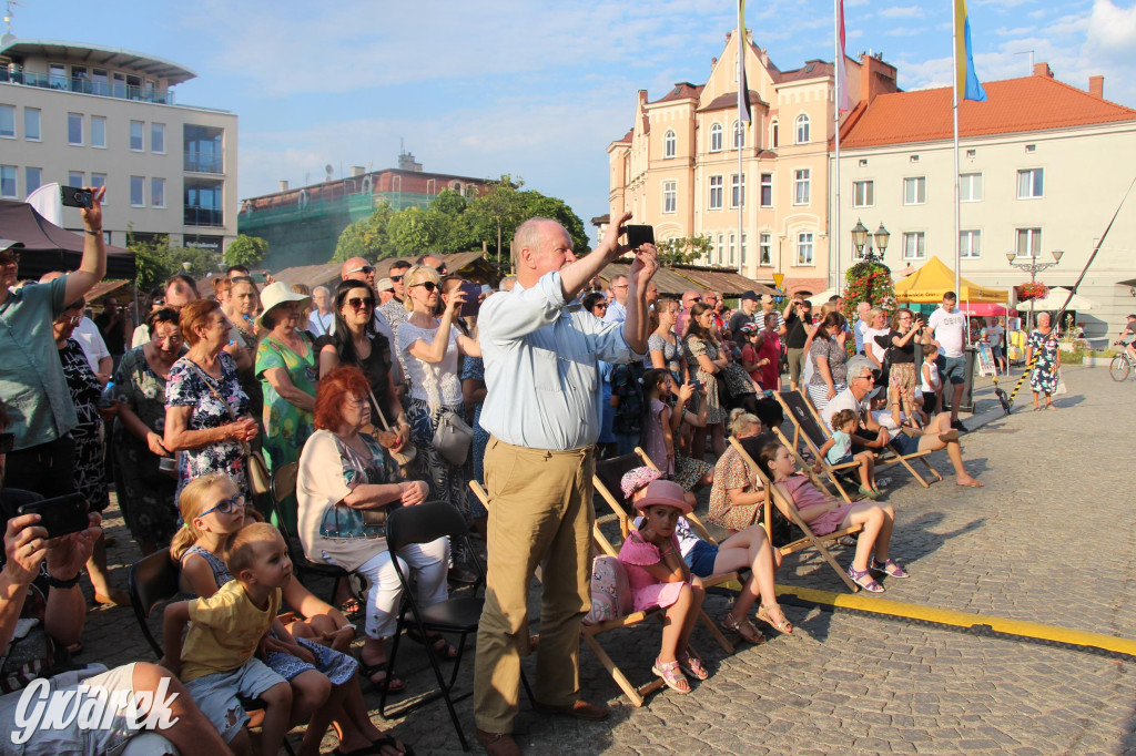 Tarnowskie Góry. Upalna Barbórka na rynku [FOTO]