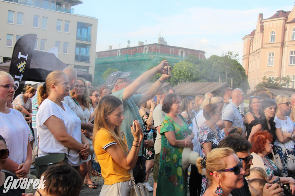 Tarnowskie Góry. Upalna Barbórka na rynku [FOTO]