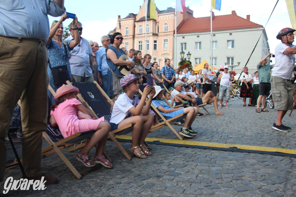 Tarnowskie Góry. Upalna Barbórka na rynku [FOTO]