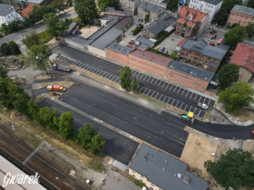 Tarnowskie Góry. Centrum przesiadkowe w budowie