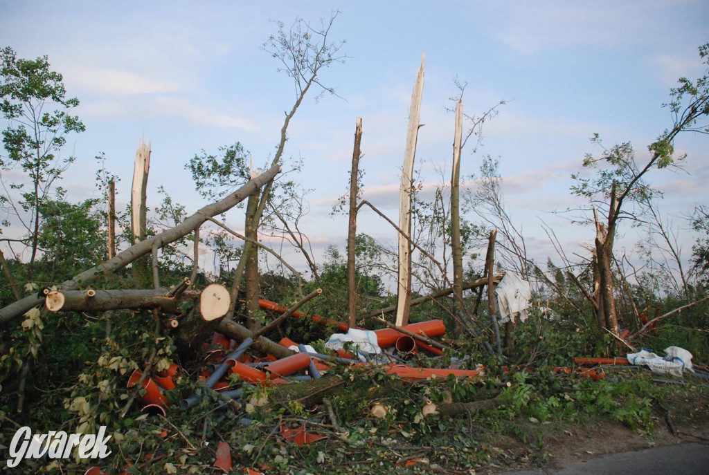 Trąba powietrzna w lublinieckim. Mija 15 lat