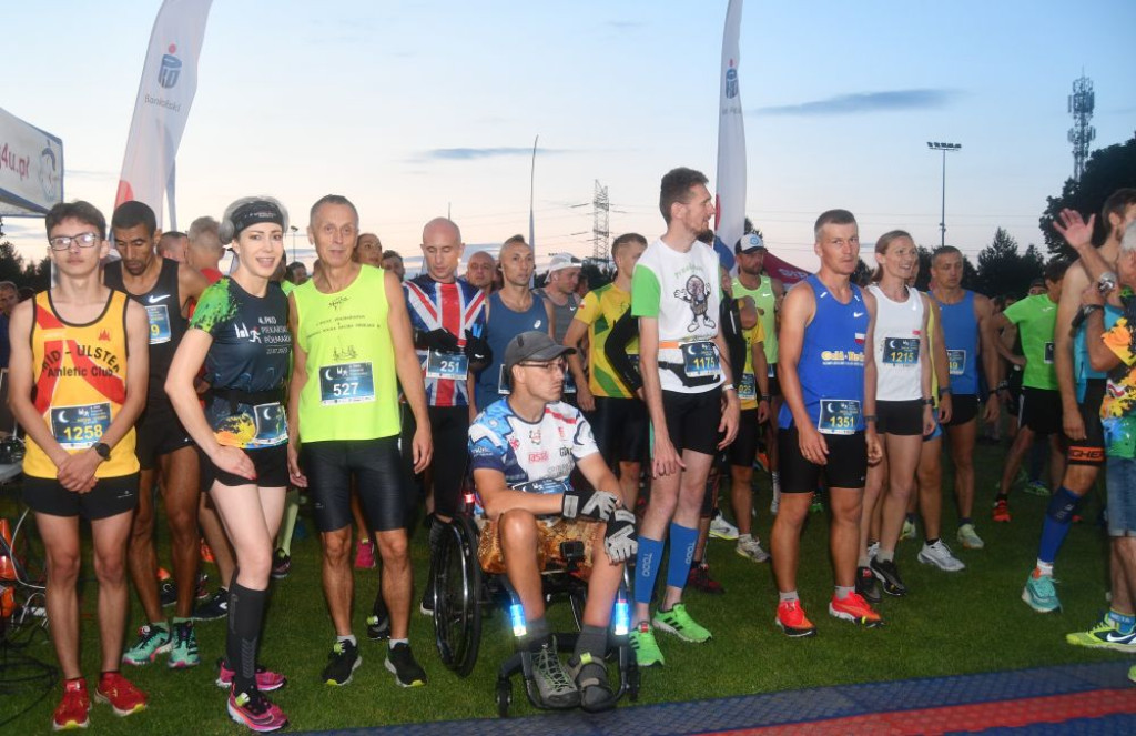 Kilkuset biegaczy na ulicach miasta