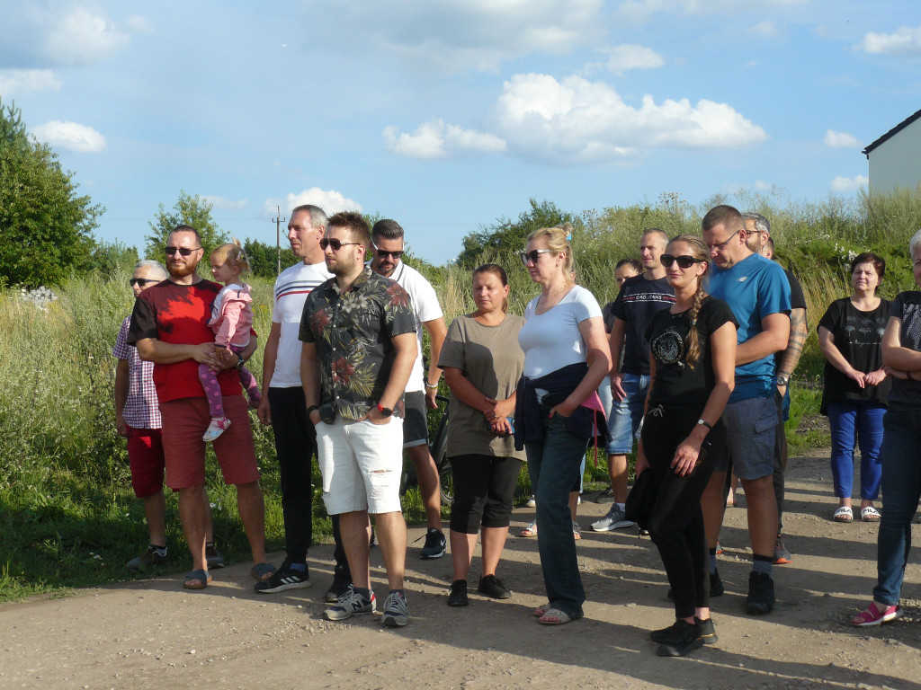 Nakło Śląskie. Mieszkańcy walczą z plagą much