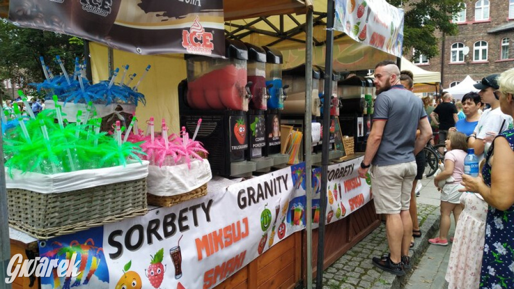 Zatłoczony Nikisz, bo to przecież Jarmark u Babci Anny [FOTO]