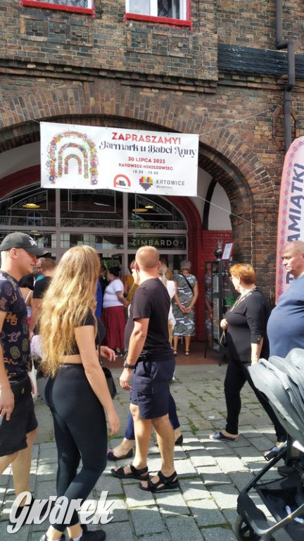 Zatłoczony Nikisz, bo to przecież Jarmark u Babci Anny [FOTO]