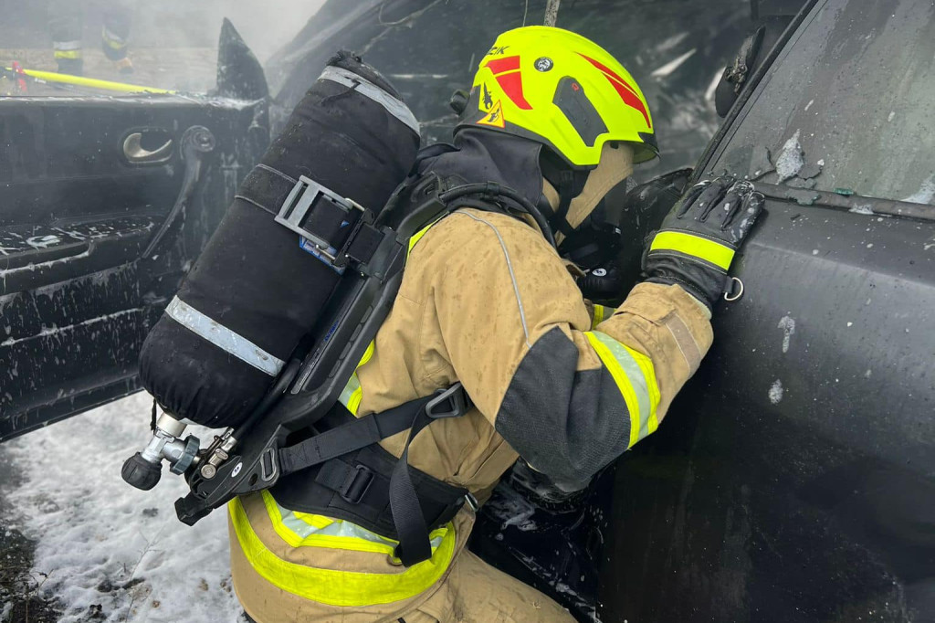 Trzy pożary w dwa dni. Na drodze i w polu