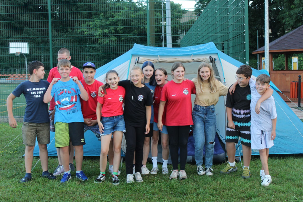 Młodzieżowa drużyna OSP pod namiotami [ZDJĘCIA]