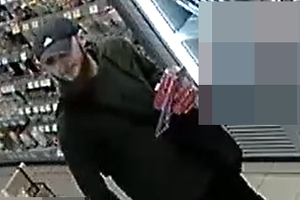 Tych mężczyzn poszukuje policja