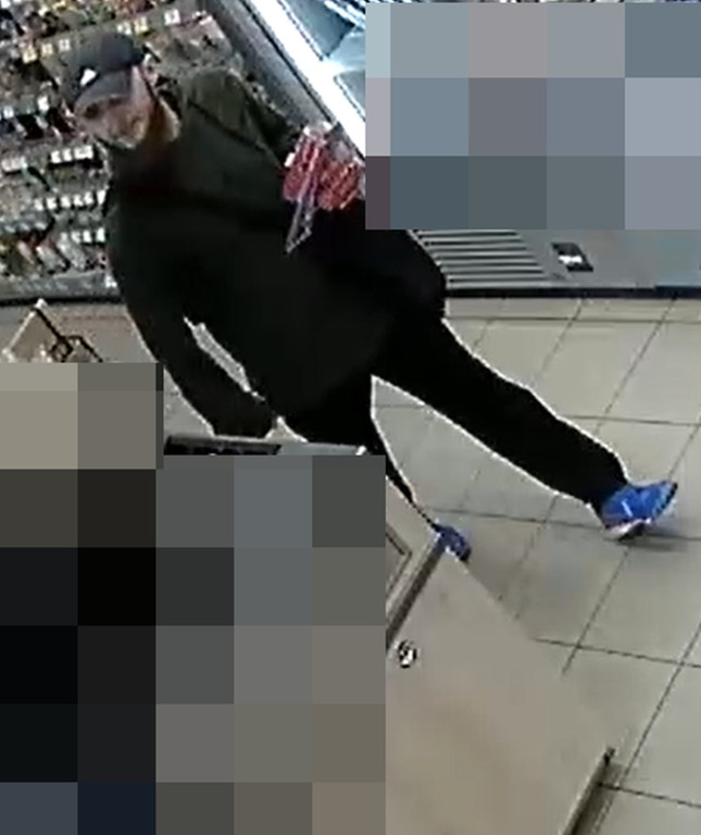 Tych mężczyzn poszukuje policja