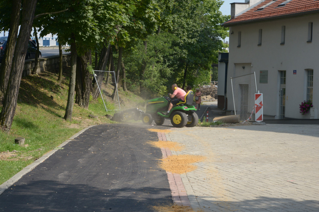 Tarnowskie Góry. Ścieżka rowerowa przy Piłsudskiego