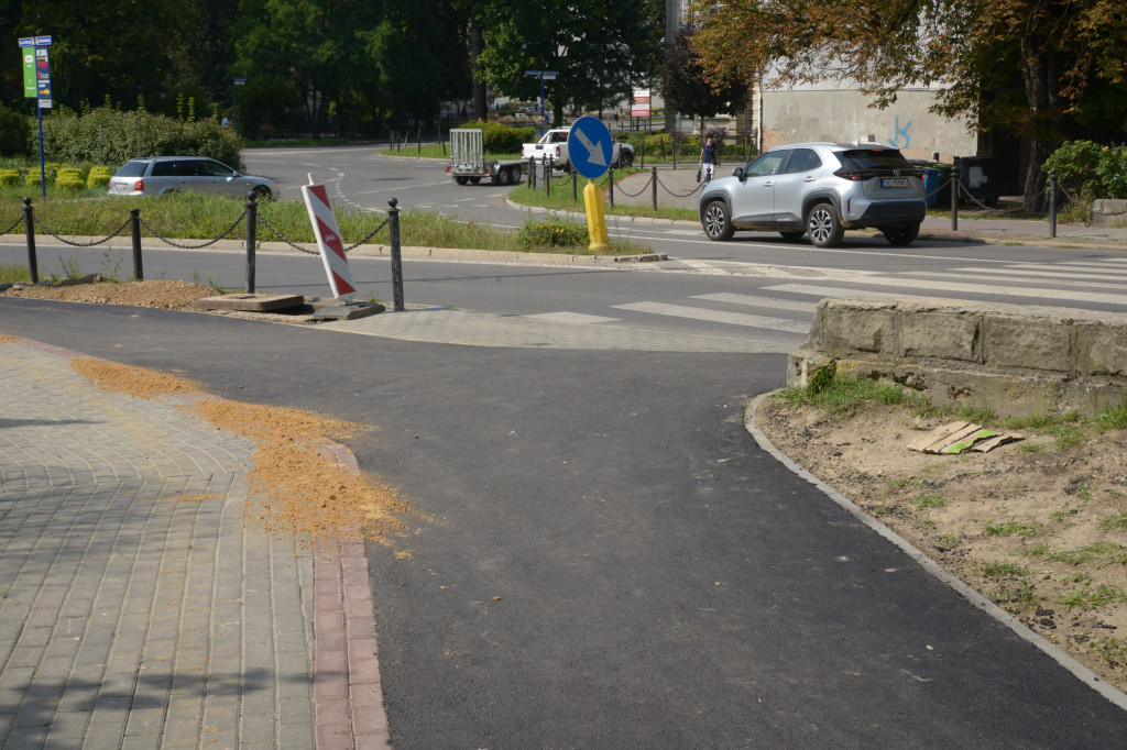 Tarnowskie Góry. Ścieżka rowerowa przy Piłsudskiego