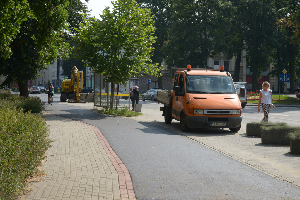 Tarnowskie Góry. Ścieżka rowerowa przy Piłsudskiego