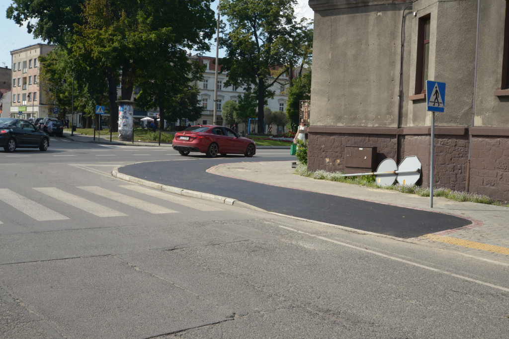 Tarnowskie Góry. Ścieżka rowerowa przy Piłsudskiego