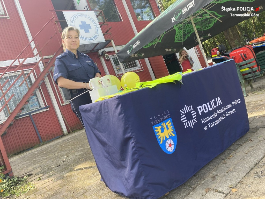 Akcja policjantów nad zalewem Nakło-Chechło