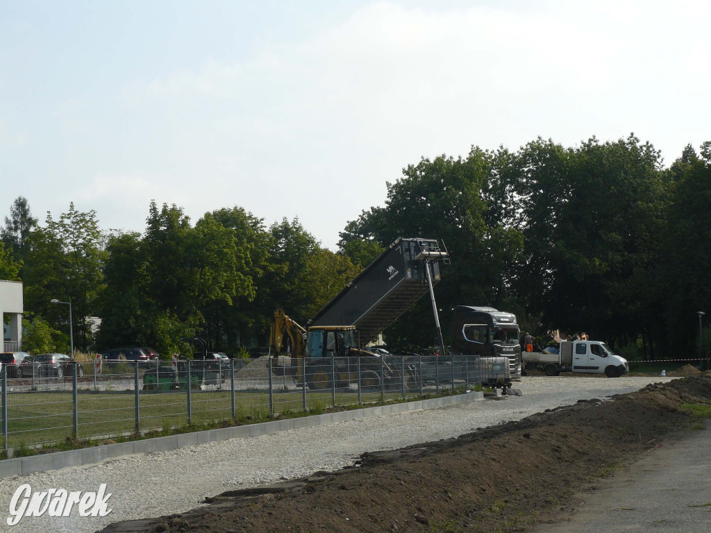 Tarnowskie Góry. Co powstaje przy szpitalu? [FOTO]