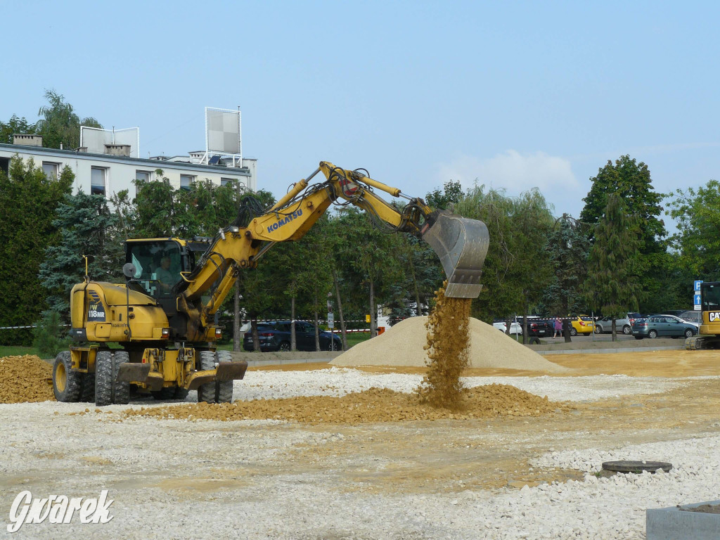 Tarnowskie Góry. Co powstaje przy szpitalu? [FOTO]