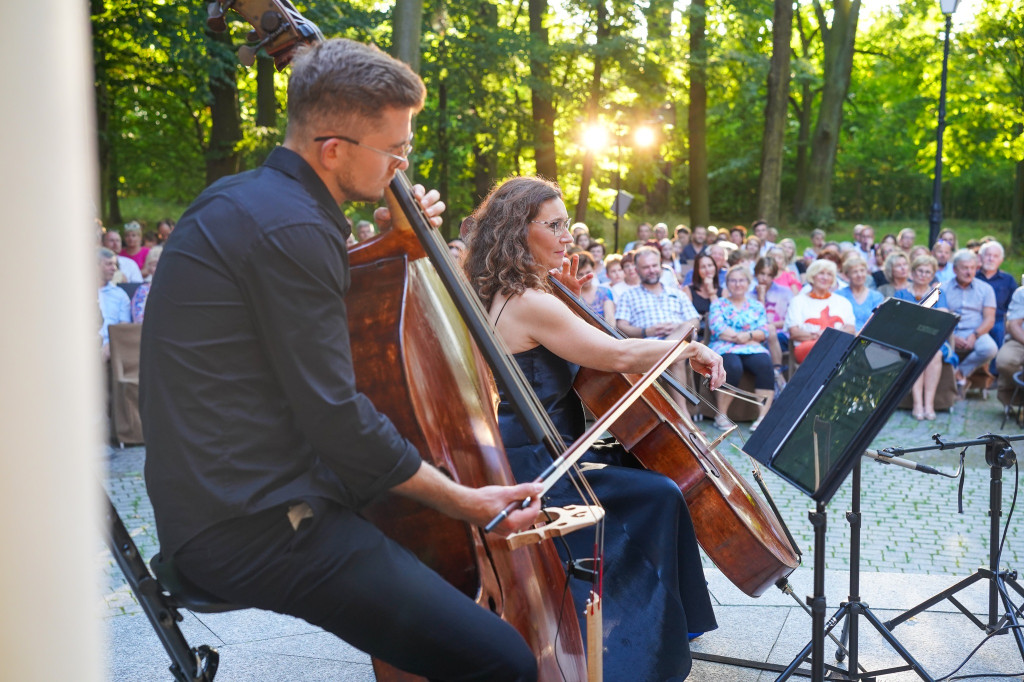 Dereszowska za nakrętki. Koncert w Pałacu w Rybnej [FOTO]