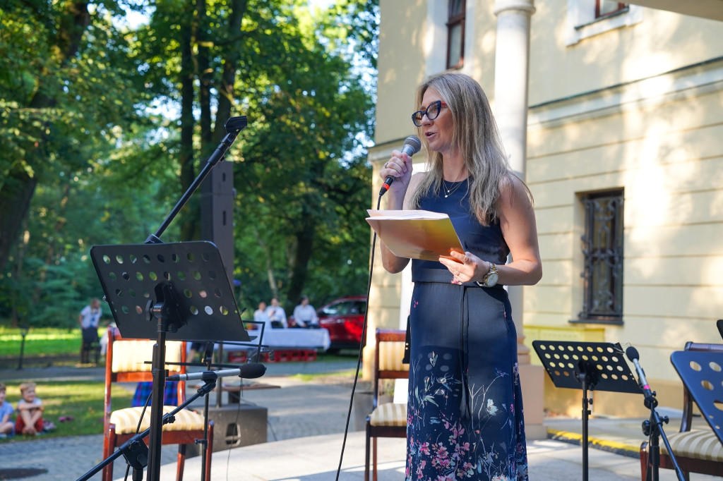 Dereszowska za nakrętki. Koncert w Pałacu w Rybnej [FOTO]