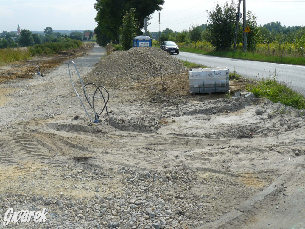 Tarnowskie Góry. Budowa ścieżki na Staffa [FOTO]