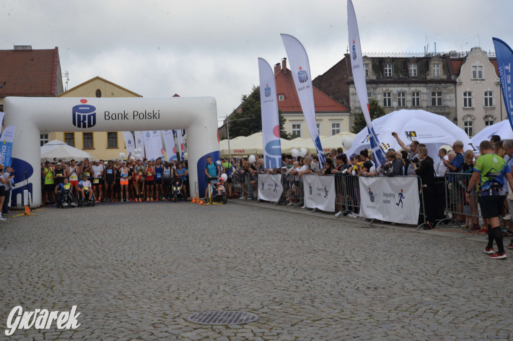 Tarnowskie Góry. Półmaraton i bieg na 10 km [FOTO]