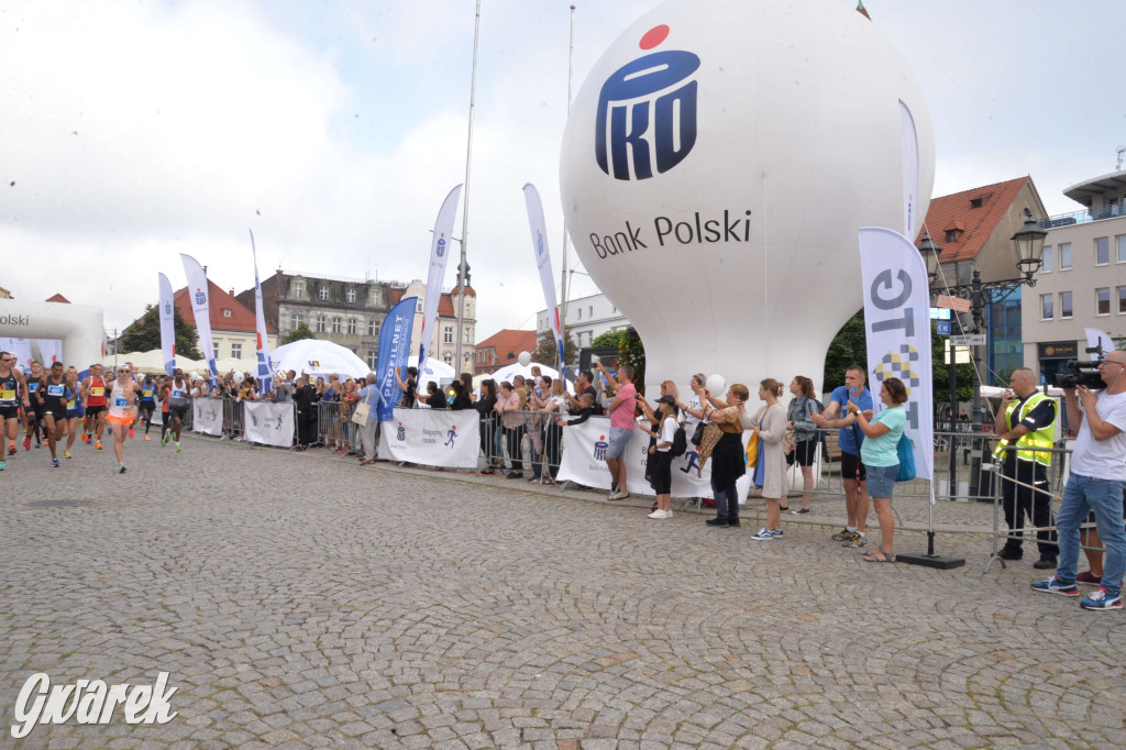 Tarnowskie Góry. Półmaraton i bieg na 10 km [FOTO]