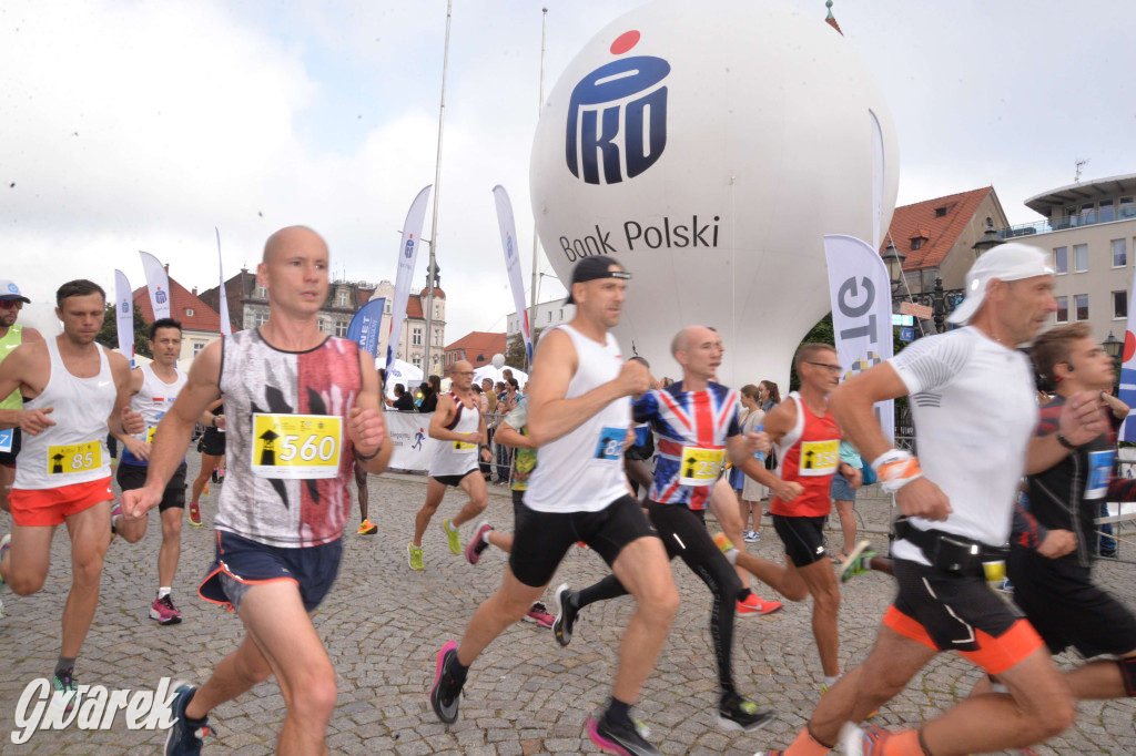 Tarnowskie Góry. Półmaraton i bieg na 10 km [FOTO]