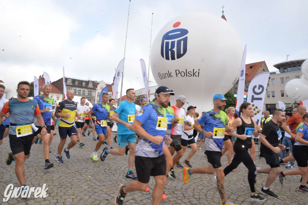 Tarnowskie Góry. Półmaraton i bieg na 10 km [FOTO]