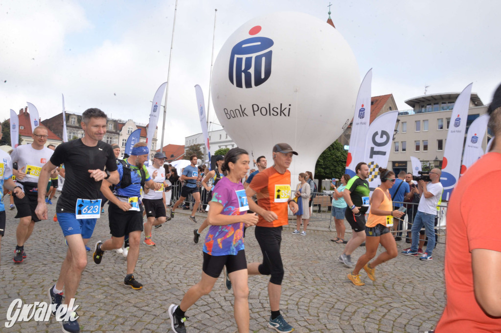 Tarnowskie Góry. Półmaraton i bieg na 10 km [FOTO]