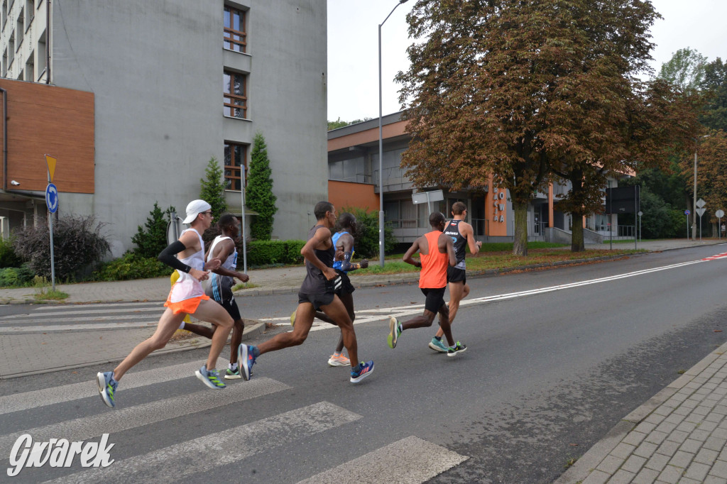 Tarnowskie Góry. Półmaraton i bieg na 10 km [FOTO]