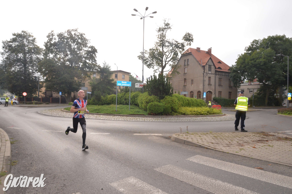 Tarnowskie Góry. Półmaraton i bieg na 10 km [FOTO]