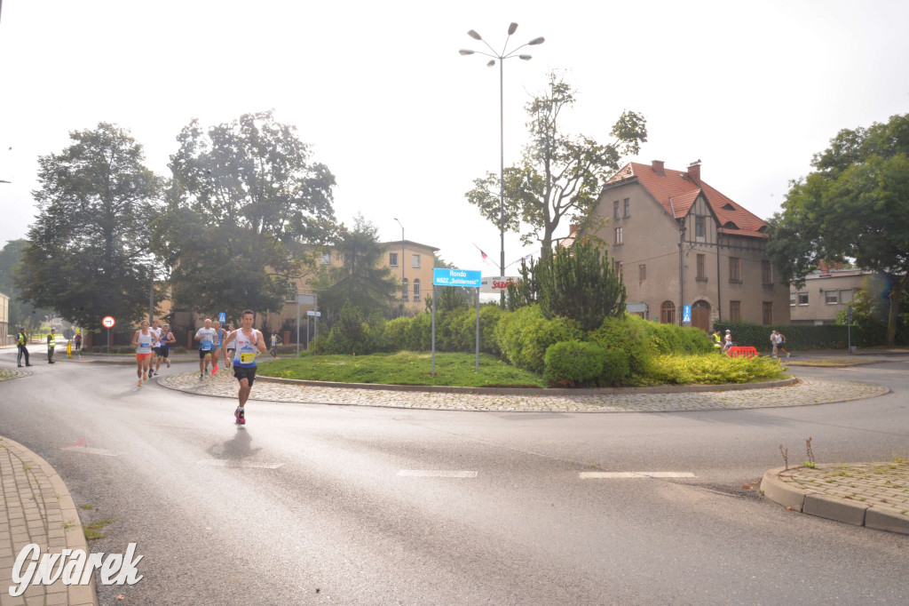 Tarnowskie Góry. Półmaraton i bieg na 10 km [FOTO]