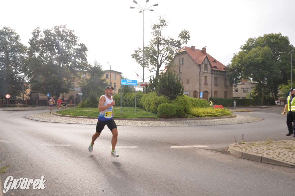 Tarnowskie Góry. Półmaraton i bieg na 10 km [FOTO]